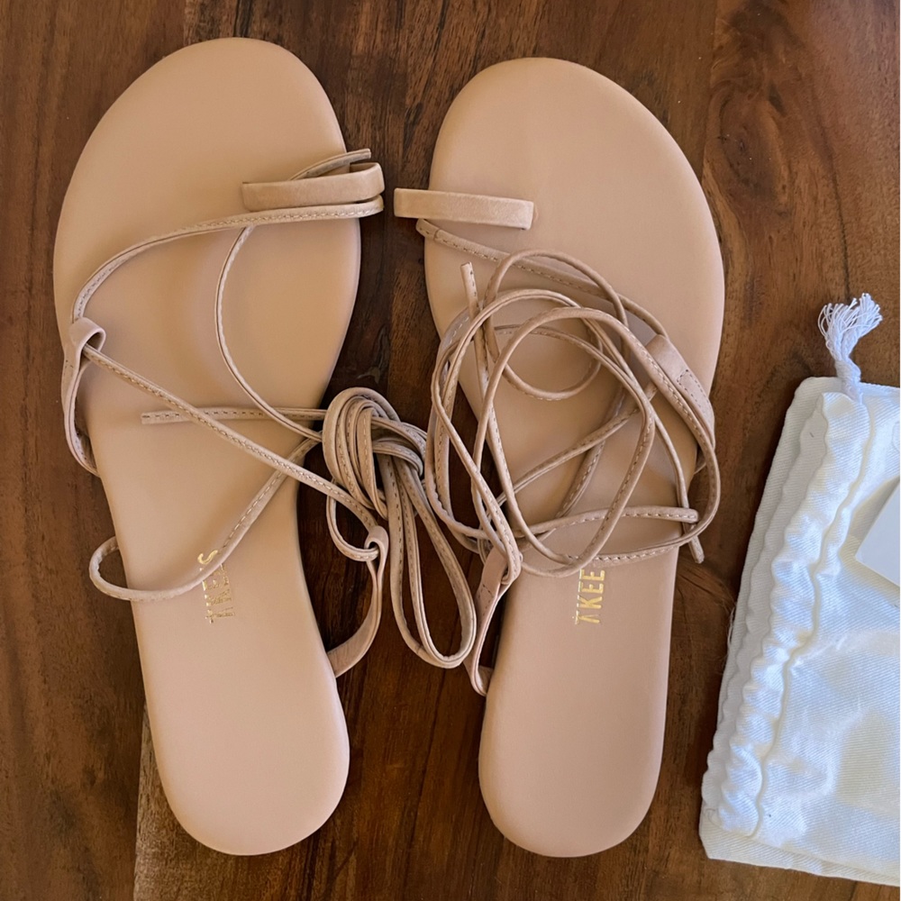 TKEES JO Sandal
